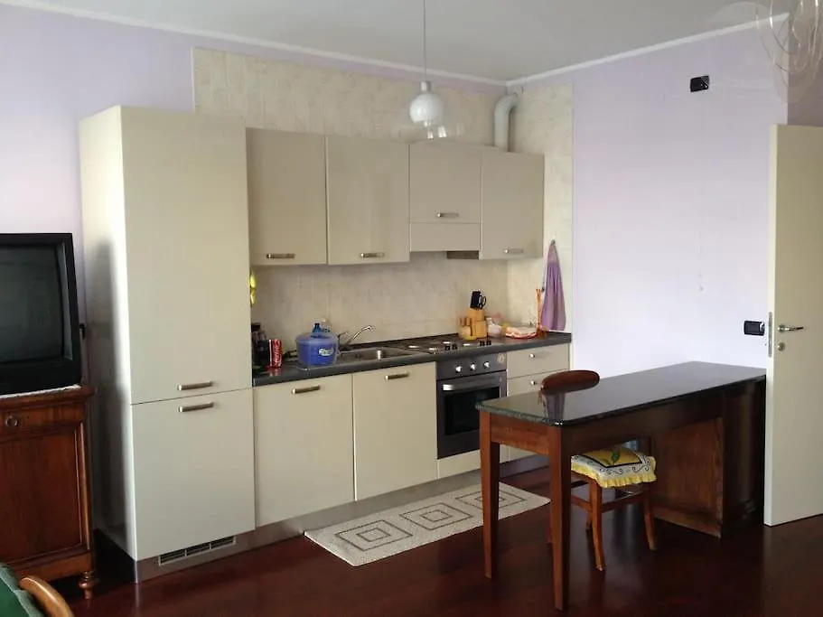 Navigli - 3 People Apartment Milan