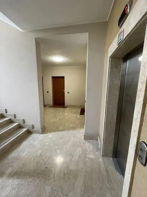 Navigli - 3 People Apartment Milán